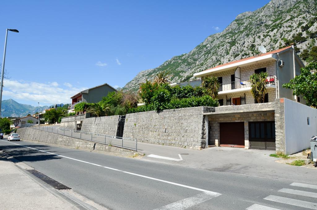 Apartments Ceklin Kotor Ngoại thất bức ảnh