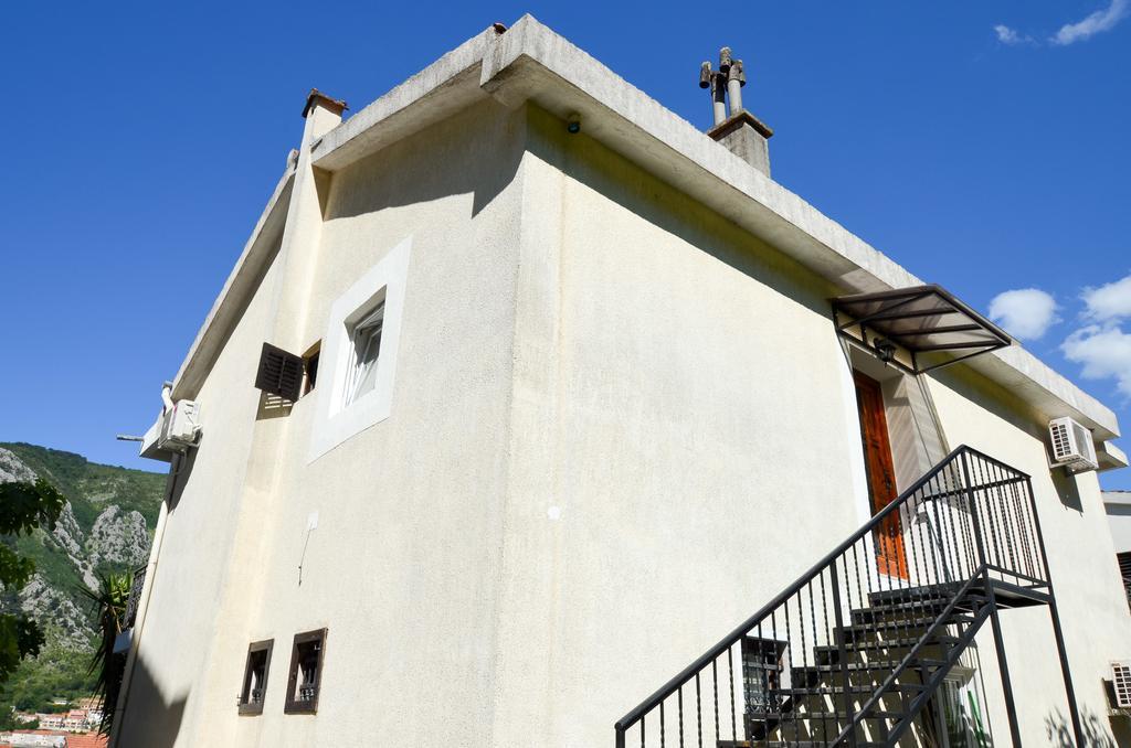 Apartments Ceklin Kotor Ngoại thất bức ảnh